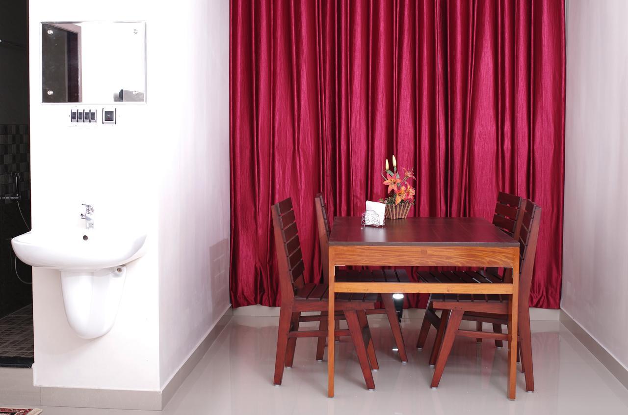 Indeevaram Residency Thiruvananthapuram Exterior foto